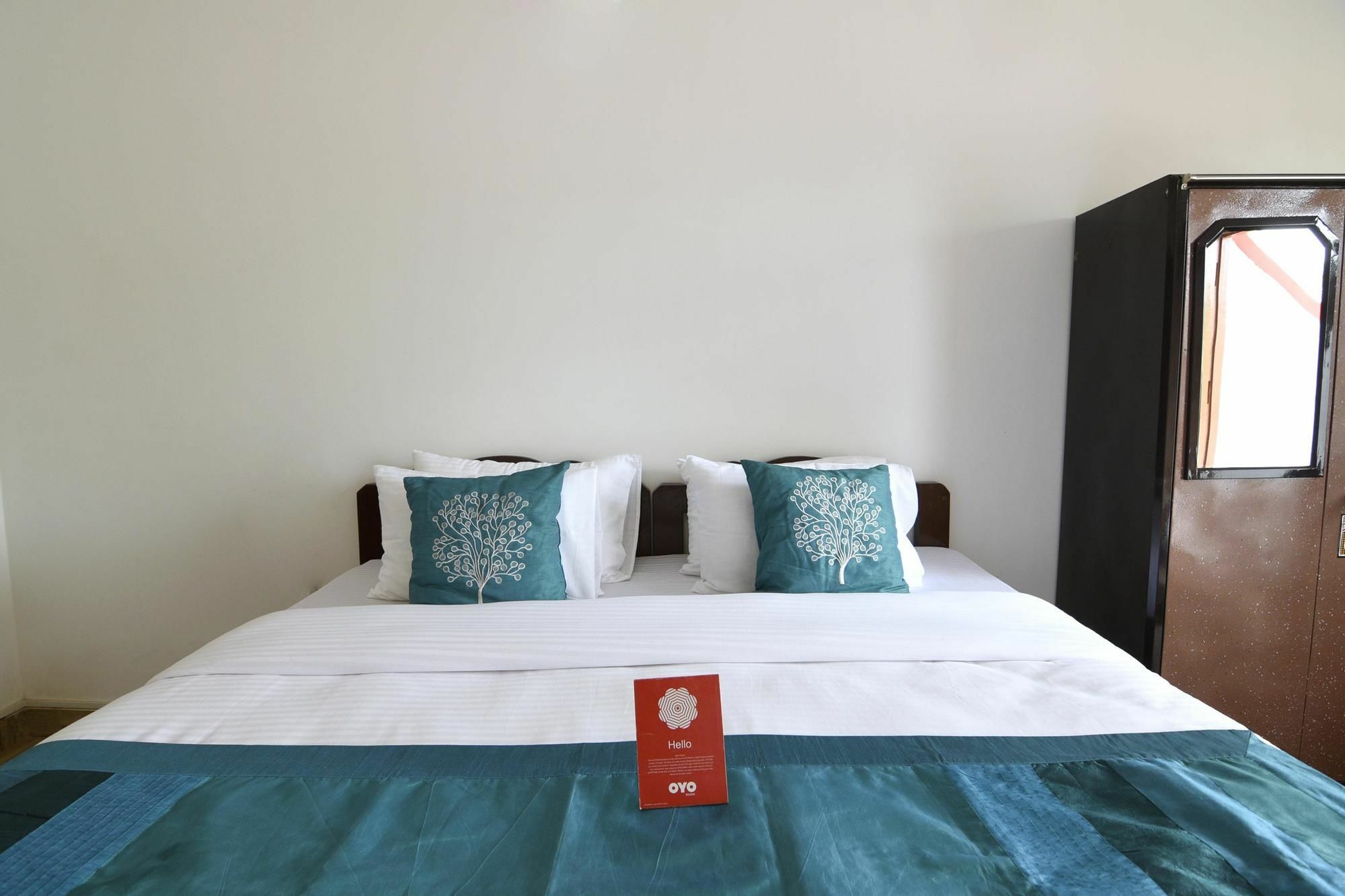 Frank Guest House Бага Экстерьер фото